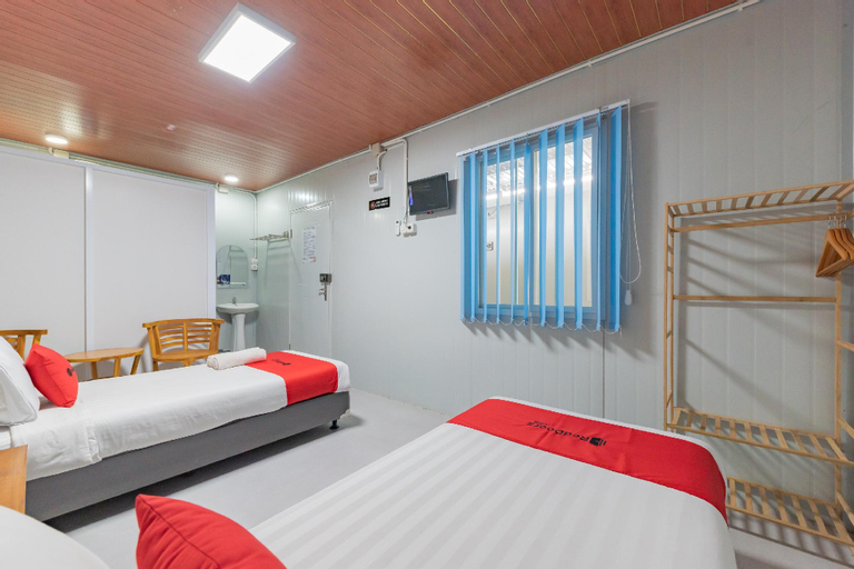 Bedroom 14