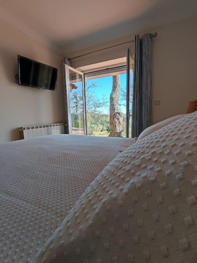 Bedroom 3, Fatima - Ourem - Quinta da Luz - heated pool, Ourém