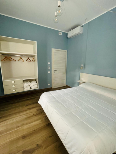 Others 2, La Maison, Ascoli Piceno