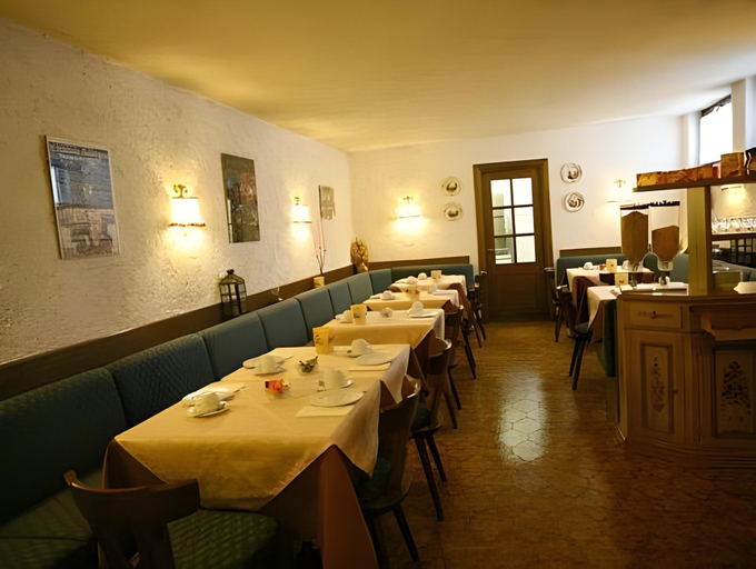 Food & Drinks 3, Garni BUCANEVE, Trento