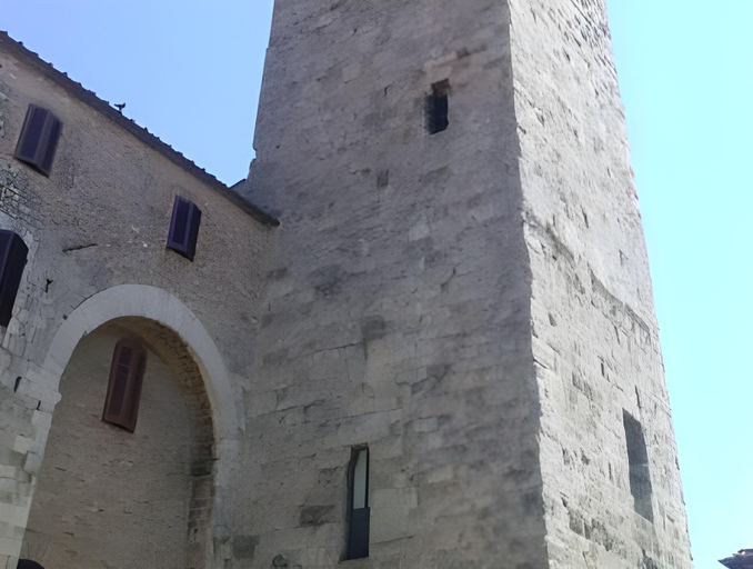 Others 3, La Torre Nomipesciolini, Siena