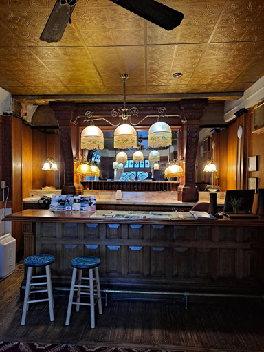 Van Gilder Hotel, Kenai Peninsula