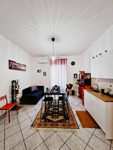 Others 3, Casa Imma, Napoli