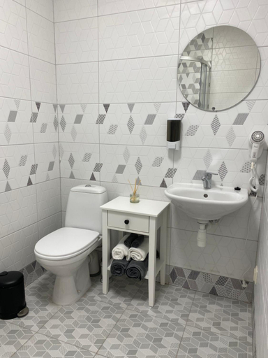 Bathroom 5, Neiroprakse Mini Hotel, Daugavpils