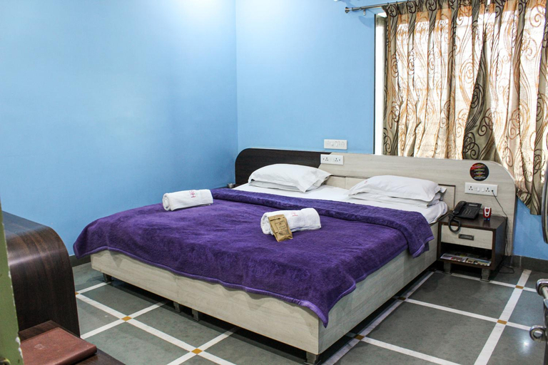 Others 4, HOTEL GUJARAT, Nagpur
