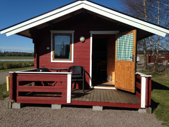 Entrance 2, Gripenbergs Gardsbutik, Mjölby