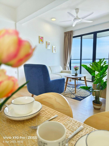 Others 2, Melaka 2 Bedroom Seaview Puteri Beach Resort G0326, Malacca City