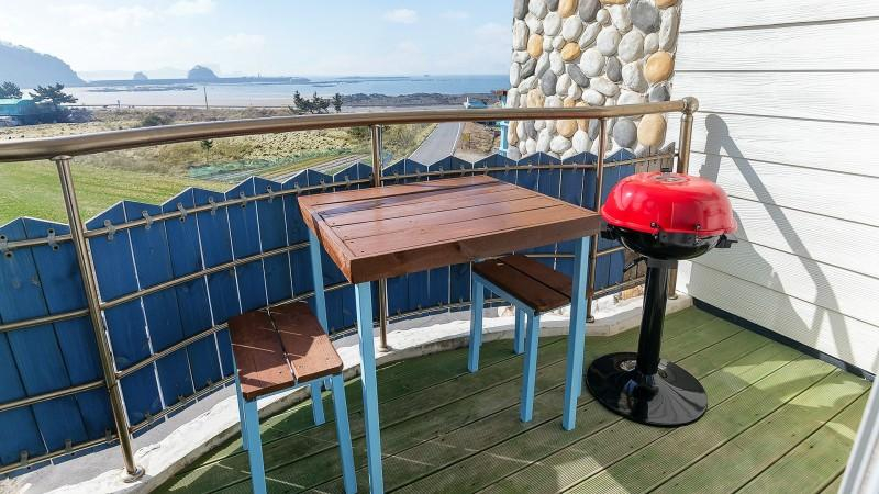 5, Taean Sunset Sea Pension, Taean