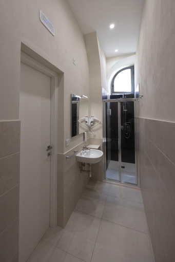 Bathroom 5, B&B Talino, Barletta-Andria-Trani