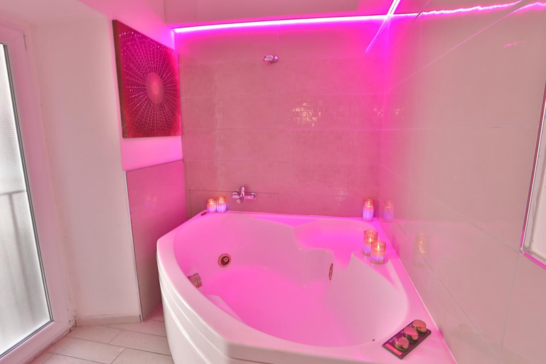 Others 2, Grottini Luxury Suites ~ Pantheon, Roma