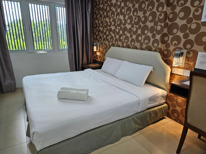 Bedroom 7