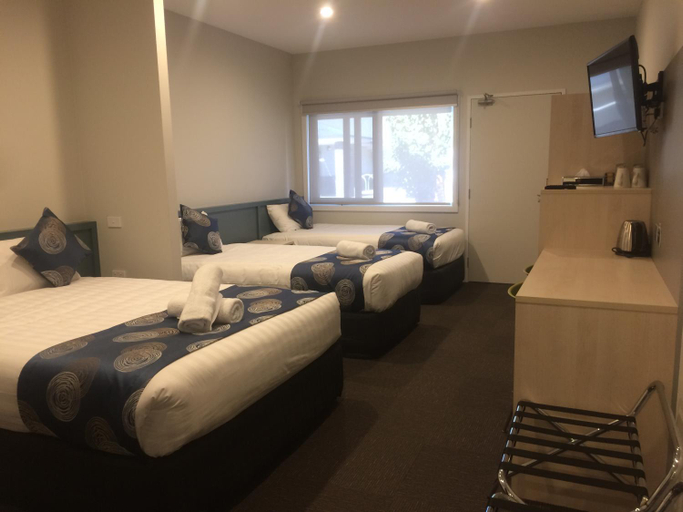 Bedroom 5
