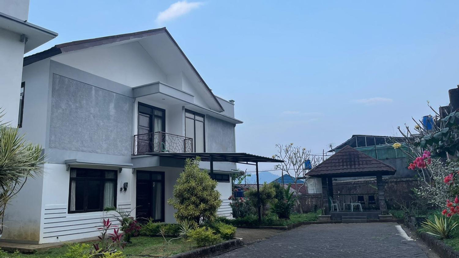 Exterior & Views 1, Green Hill Resort Kemuning, Cianjur