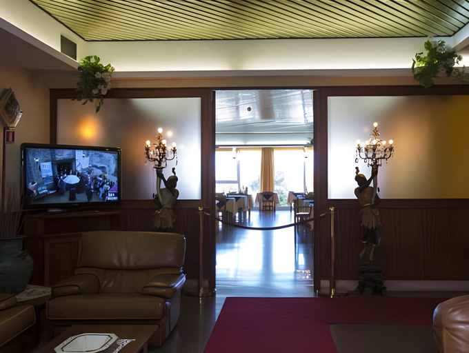 Others 4, Hotel Eden, Ascoli Piceno