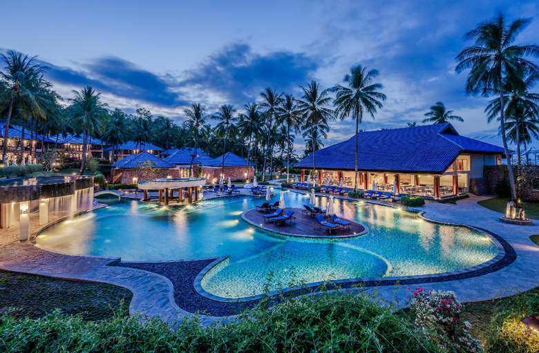 Swimming Pool 24