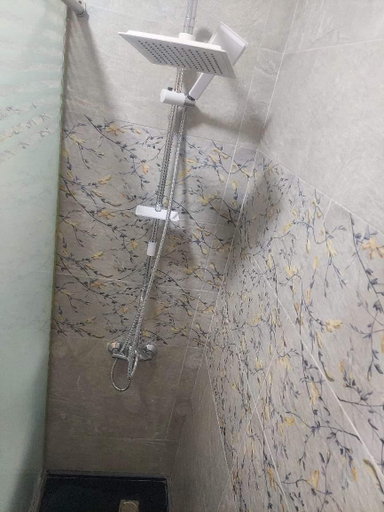 Bathroom 5, Al Makramia compound , Al-Ghurdaqah