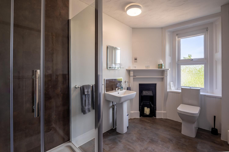 Others 2, Cosy Wolf Bed & Breakfast, Isle of Wight