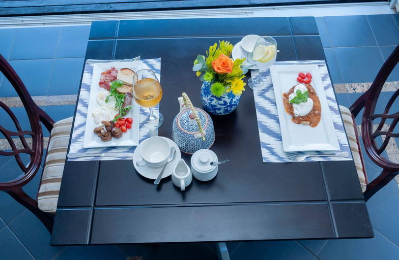 Food & Drinks 2, 129inHarties Lodge and SPA, Bojanala