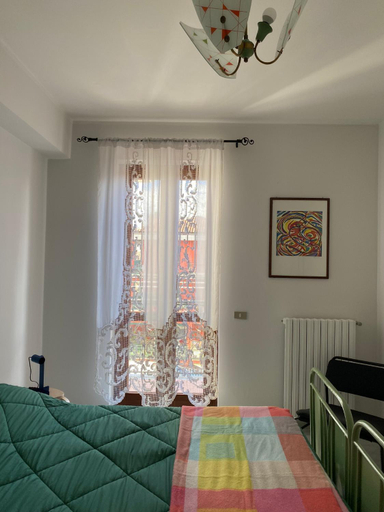 Others 4, NICE - camere con bagno privato, Avellino