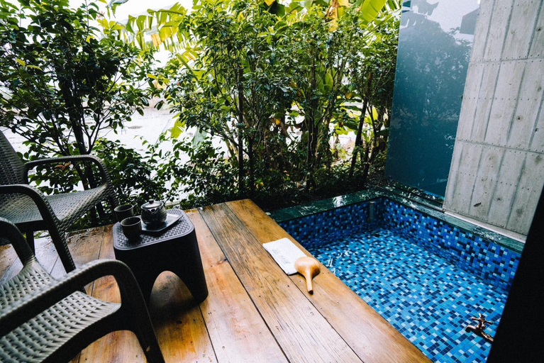 Sport & Beauty, Golden Inglenook, Yilan