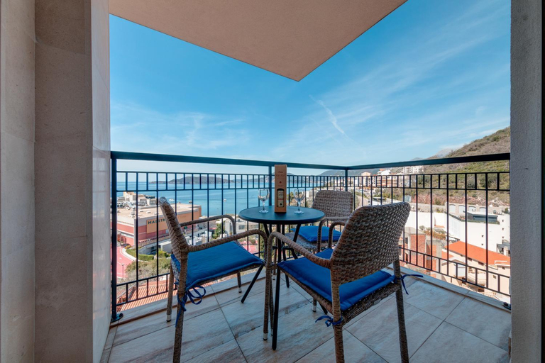 Others 3, Hotel Villa Katarina