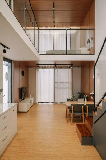 Dining Room 11