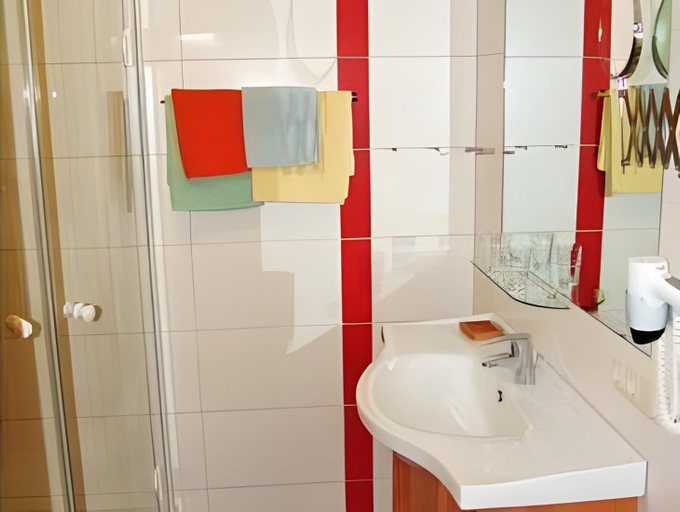 Bathroom 3, BIO Appartement Resort, Regen