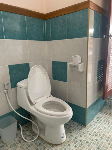 Bathroom 3, MJ Gargen View เรือนหลวงรีสอร์ท, Muang Surat Thani