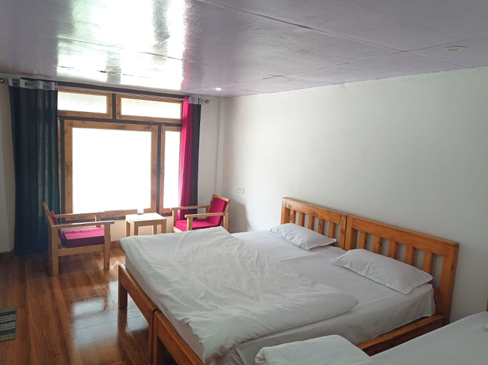 Bedroom 5, Ganga River View, Uttarkashi