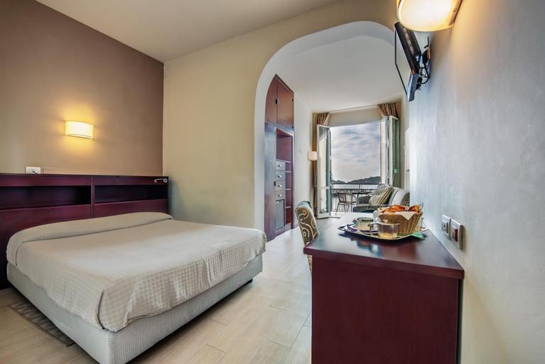 Bedroom 15