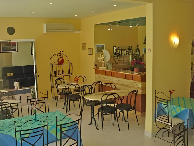 Food & Drinks 5, Bristol Logis Cit'Hotel Perigueux Centre, Dordogne