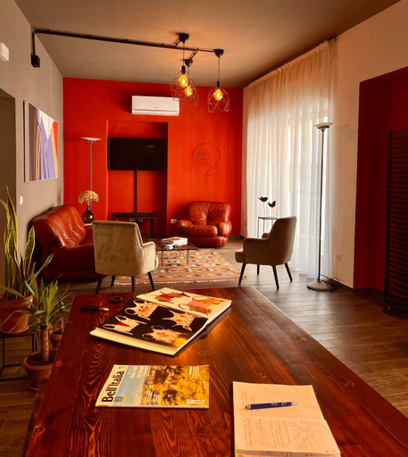 Others 4, Carrales Guest House, Nuoro