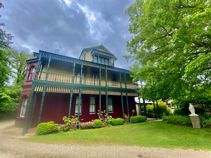 Leura House, Blue Mountains