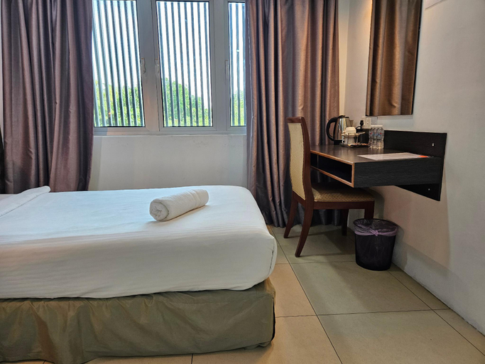 Bedroom 5