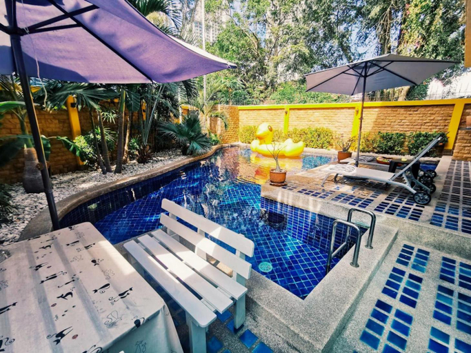 Others 4, 4 Pool Villas, Pattaya