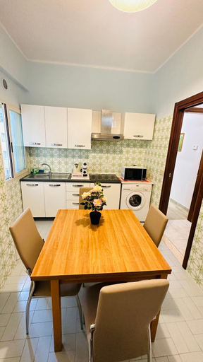 Dining Room 6