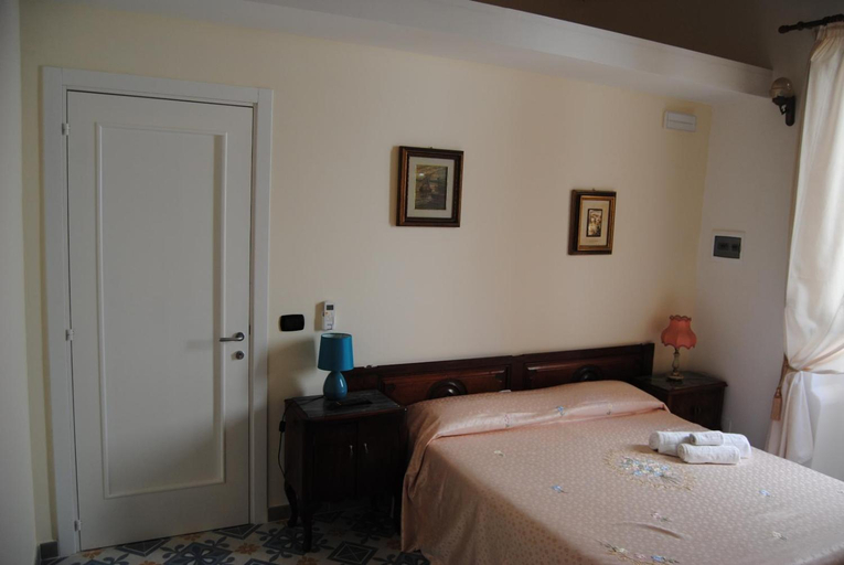 Others 3, B & B Palazzo Maestro & Corte Maestro rooms, Lecce