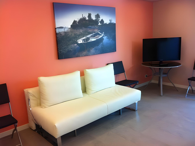 Others 4, Residence Ormeggio, Gorizia