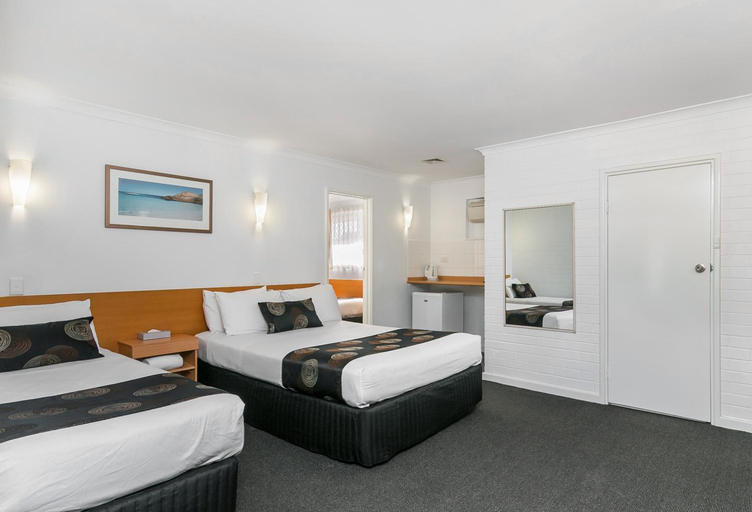 Bedroom 6