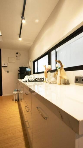 Dining Room 9