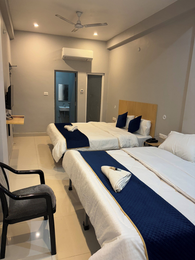 Bedroom 4, The Renaya Hotel, Lucknow