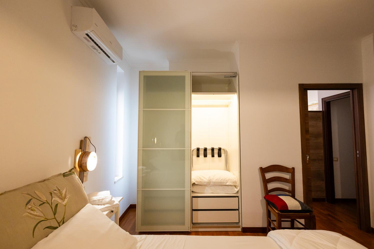 Others 3, B&B CASA GAGLIARDI, Matera