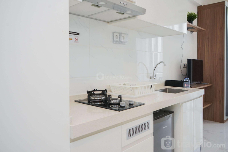 Others 3, Nice and Elegant Studio Sky House BSD By Travelio, Tangerang Selatan