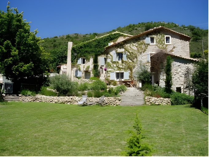 Others 3, La Maison de Marguerite, Drôme