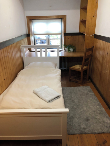 Bedroom 3, Das Abendrote Haus, Ostholstein
