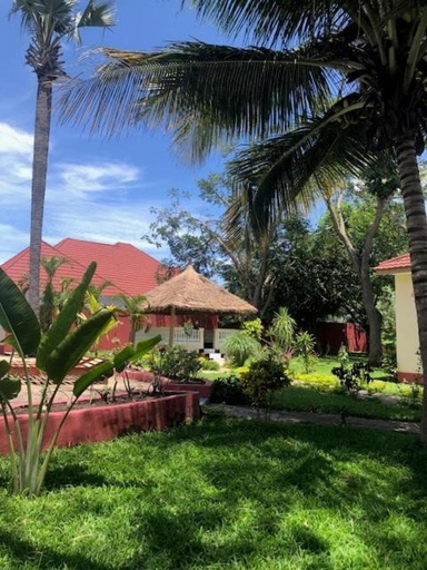 Others 4, Heda House, Kombo South