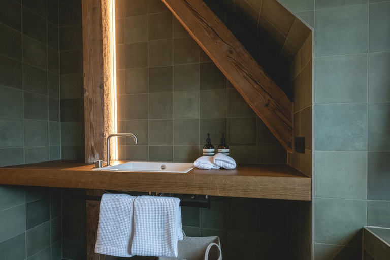 Bathroom 6