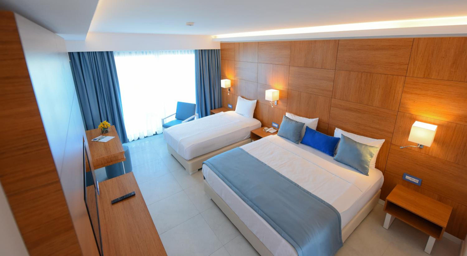 Bedroom 3, Imbat Hotel, Kuşadası