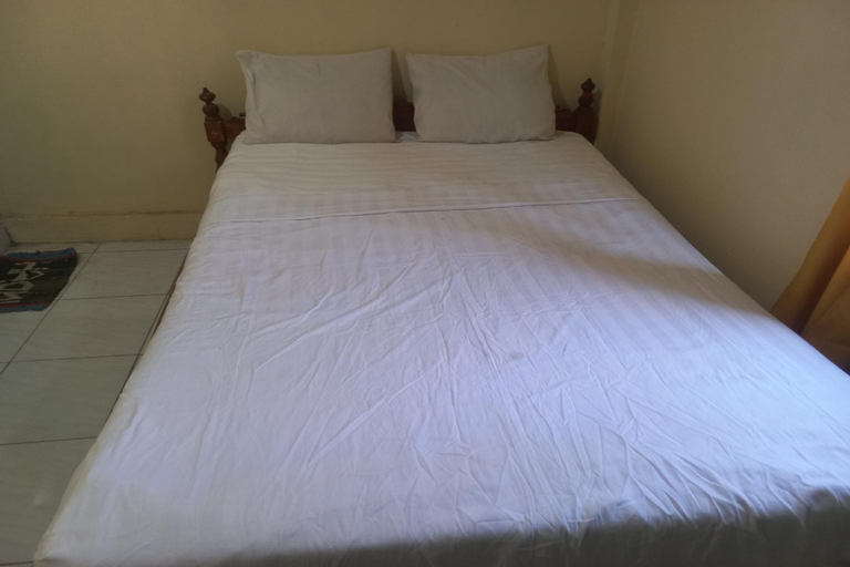 Bedroom 3, Hotel O Suripah Kostel Syariah, Banyumas