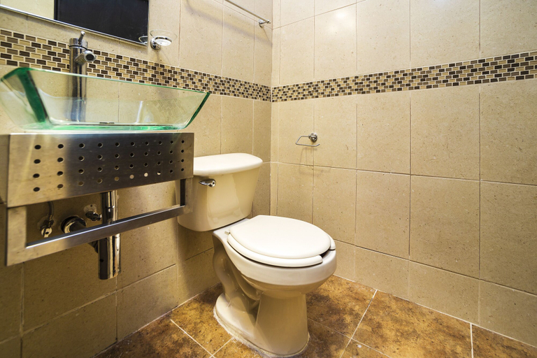 Bathroom 3, San José Suites Boutique, Linares, Linares